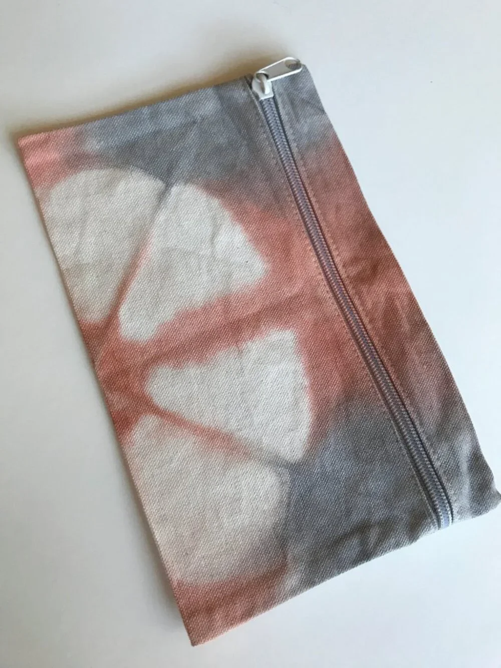 NWT Handmade Shibori Tie Dyed Zipper Pouch: Cotton Canvas Travel Bag